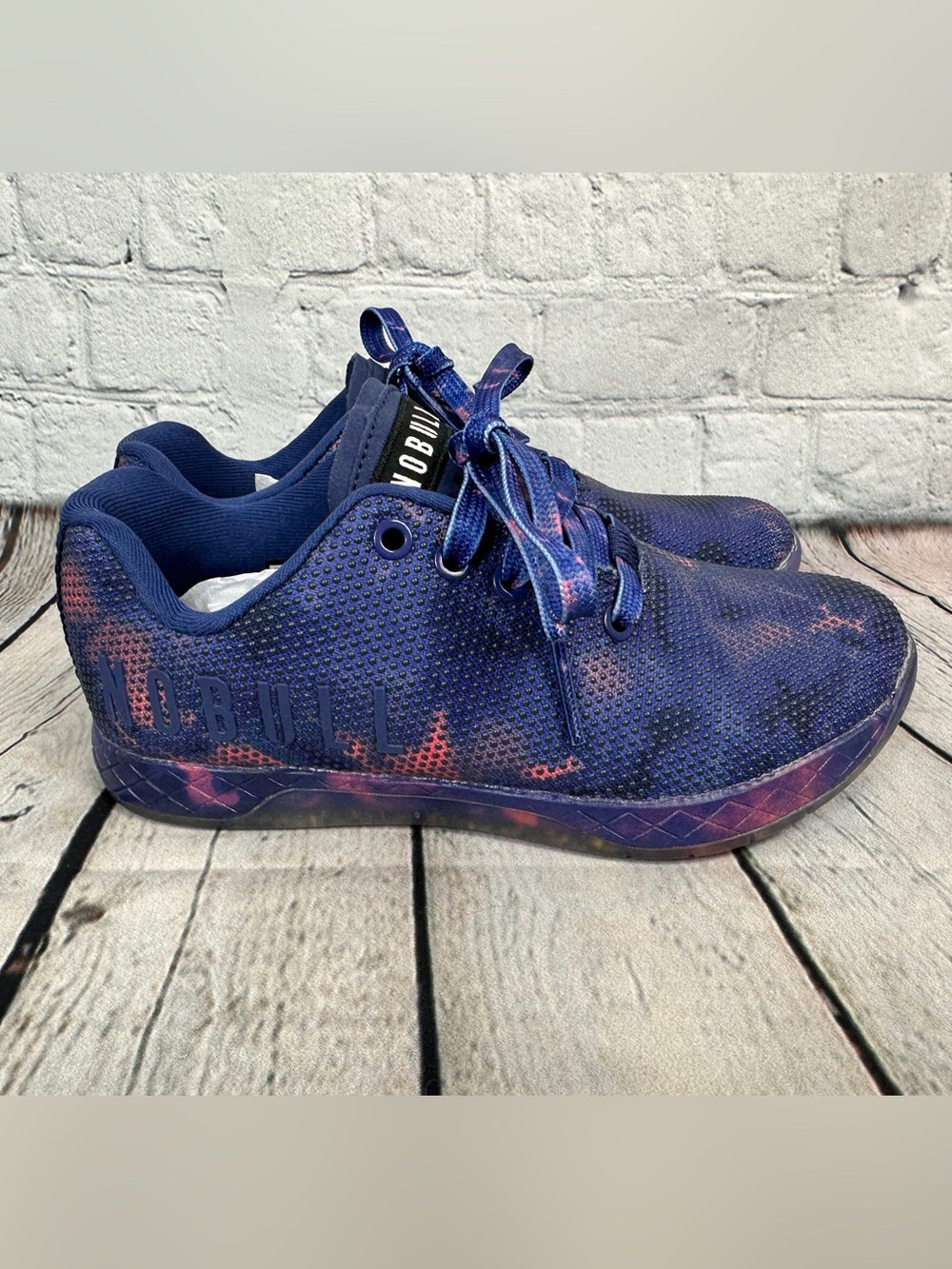 NOBULL athletic trainers purple and blue galaxy tie-dye pattern women’s size 6.5